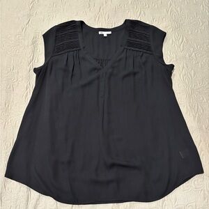 DR2 Black Women's Blouse with Pleated Shoulders